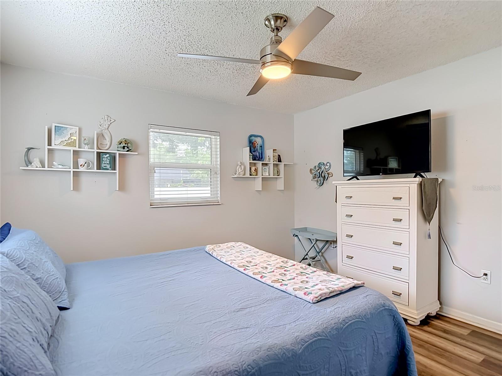 PARK LAKE ESTATES - Residential