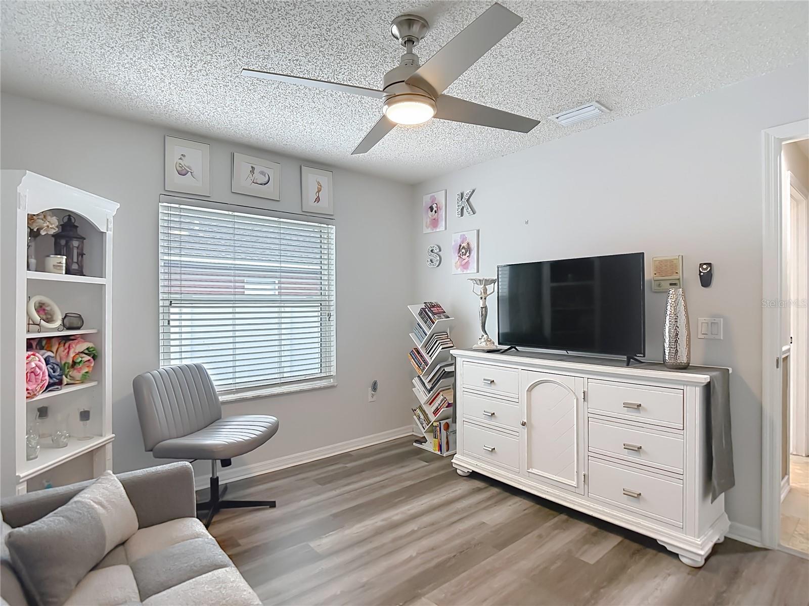 PARK LAKE ESTATES - Residential