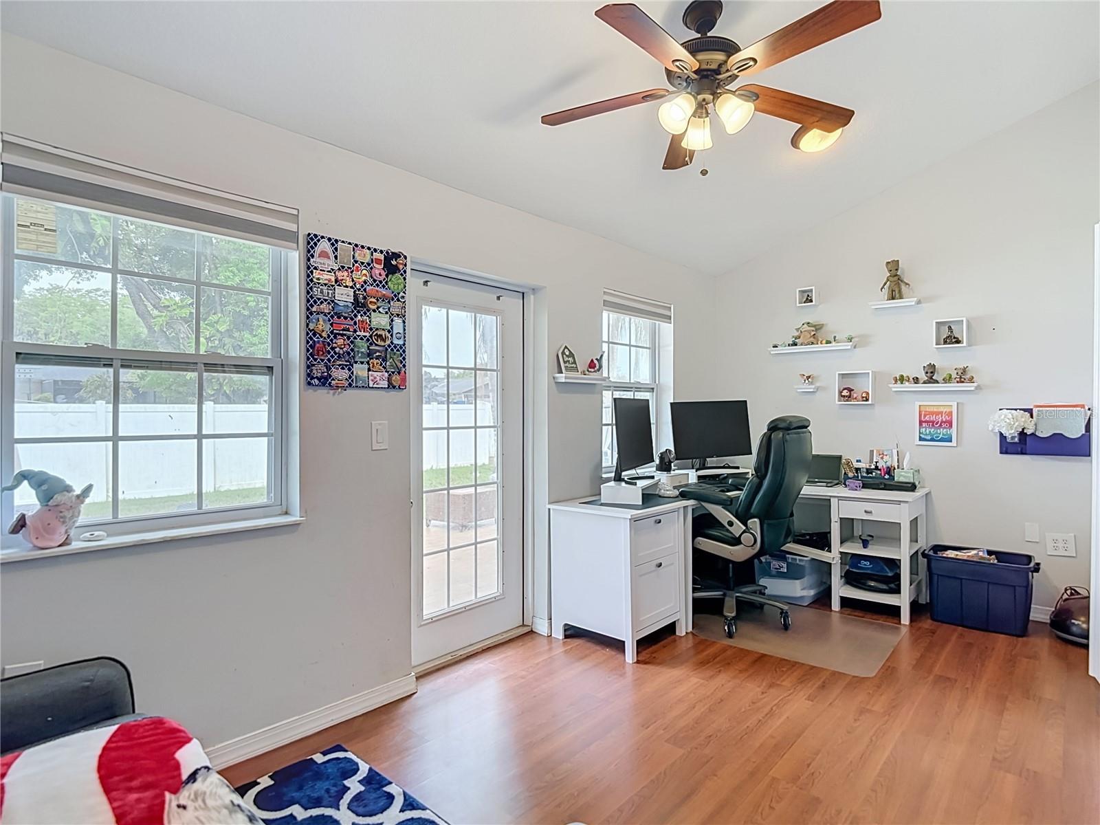PARK LAKE ESTATES - Residential