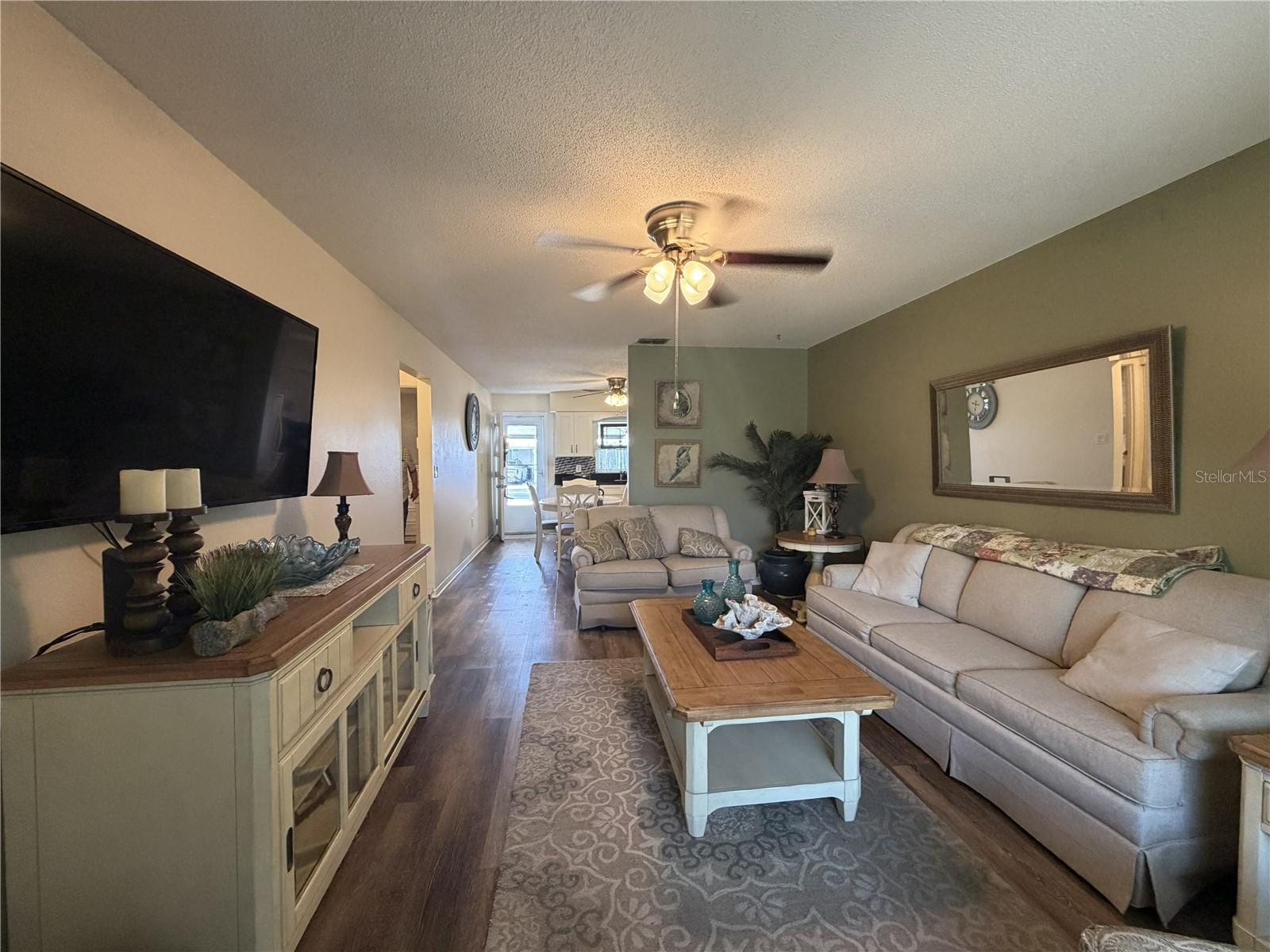 GOLDEN AGE VILLAS - Residential