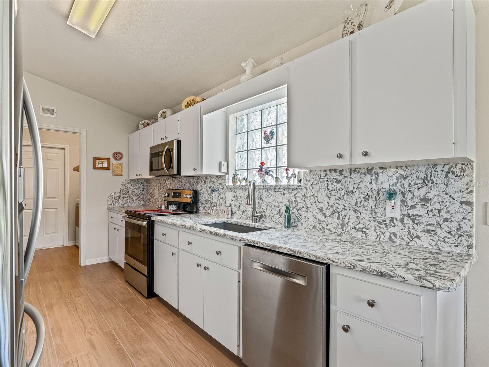 STONECREST - Residential