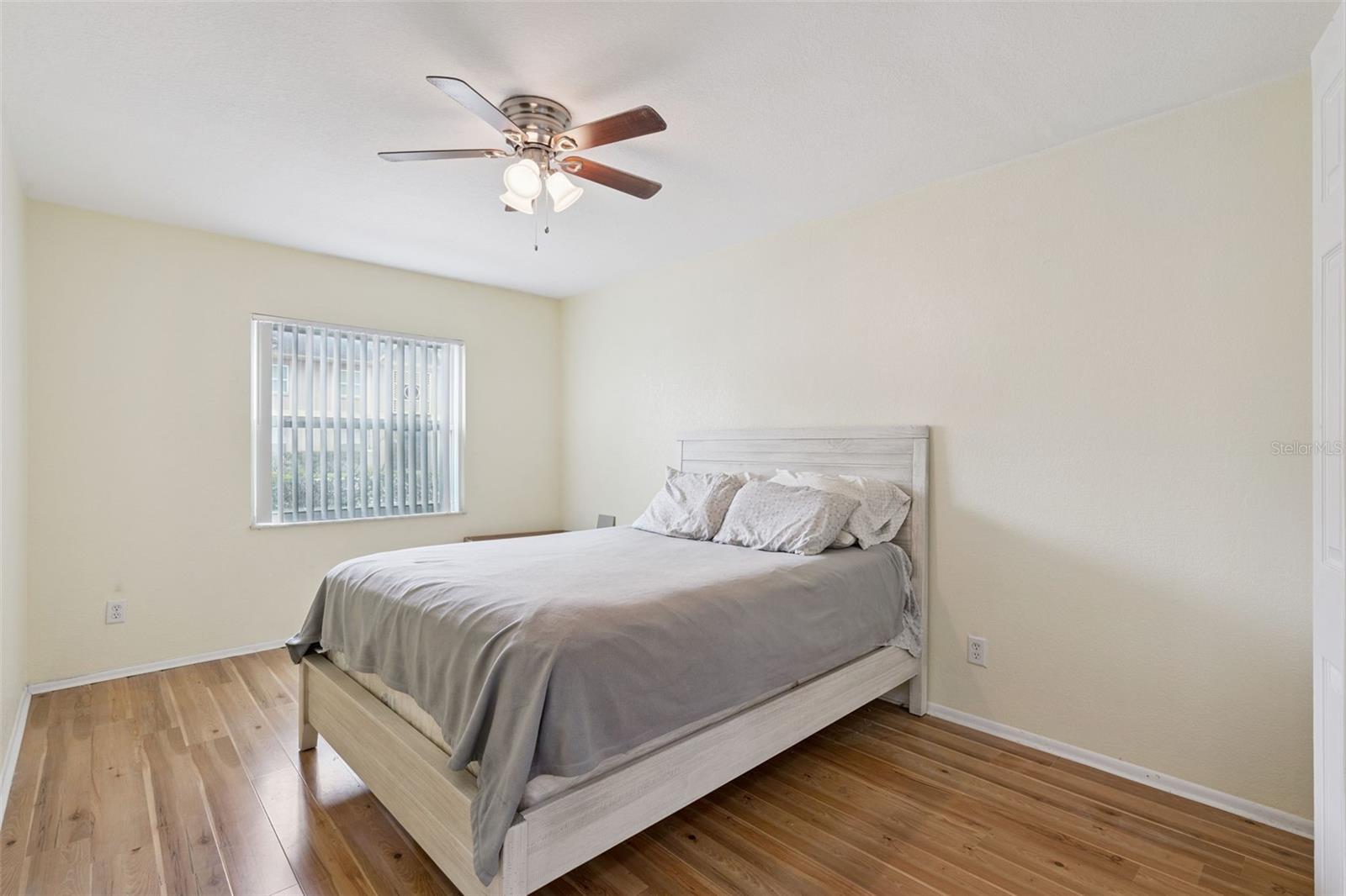 HAWTHORNE VILLAGE - Residential