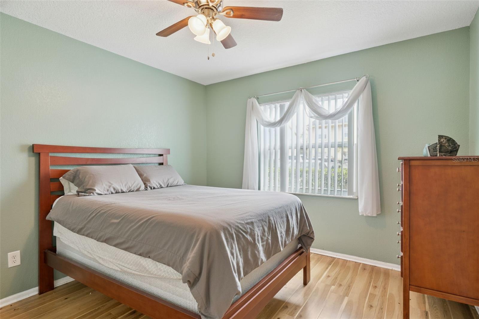 HAWTHORNE VILLAGE - Residential