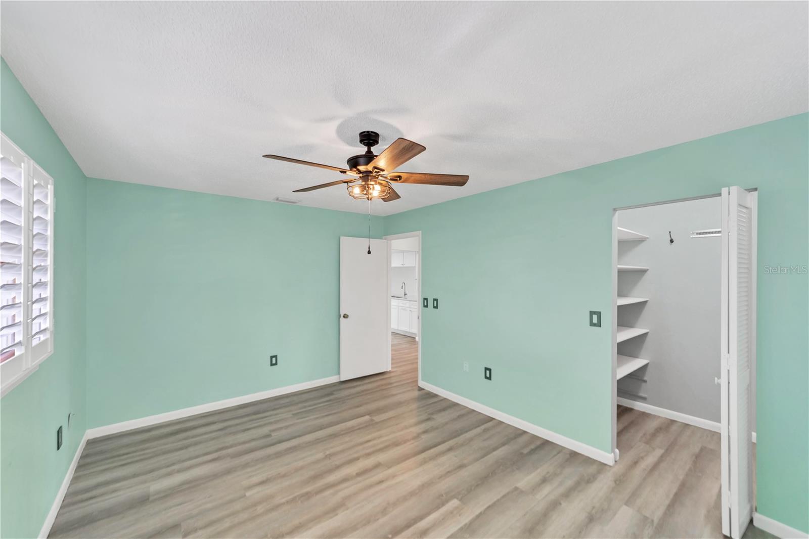 RIVER PLACE - Residential
