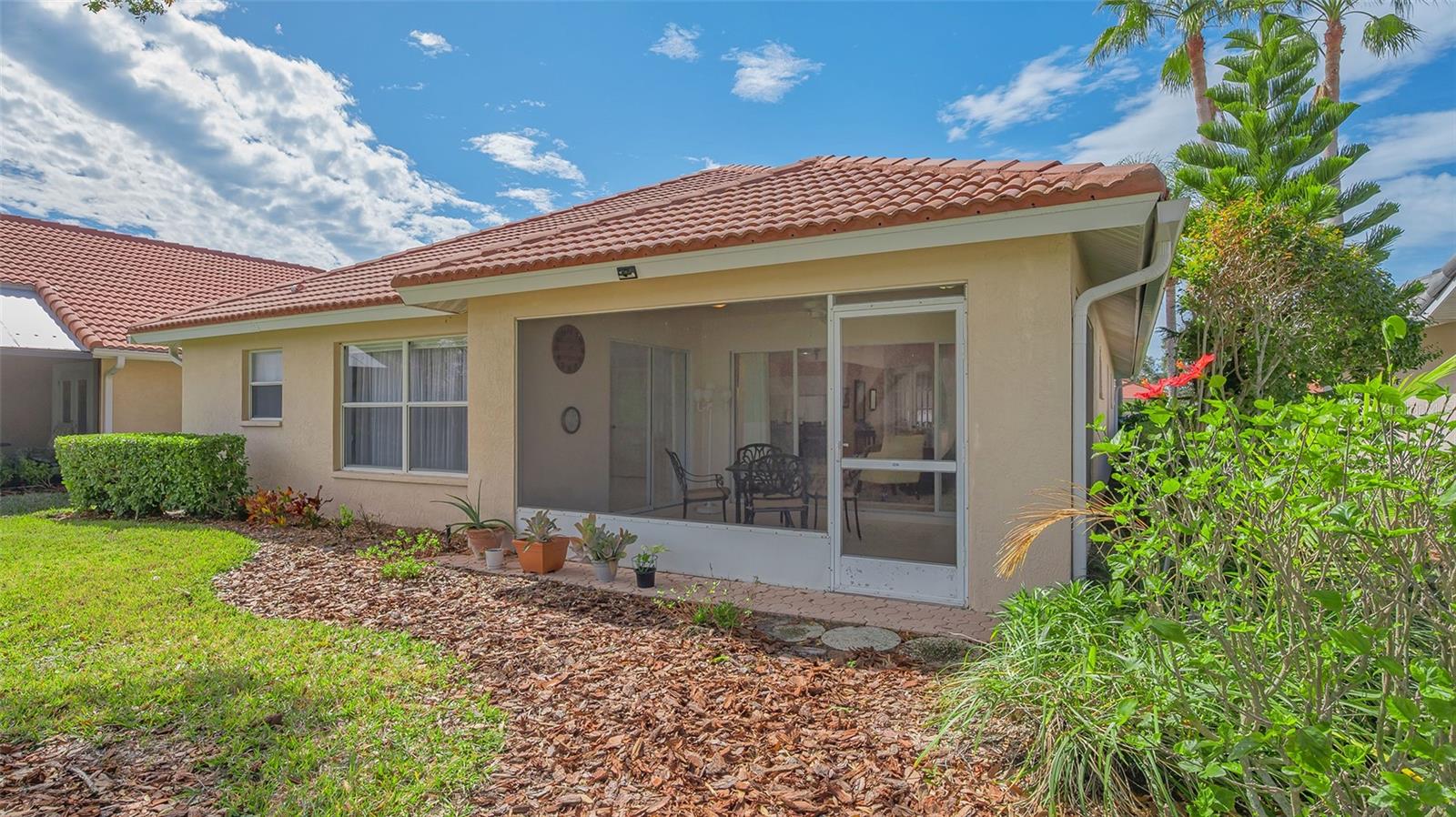 VILLAS AT DEER CREEK - Residential