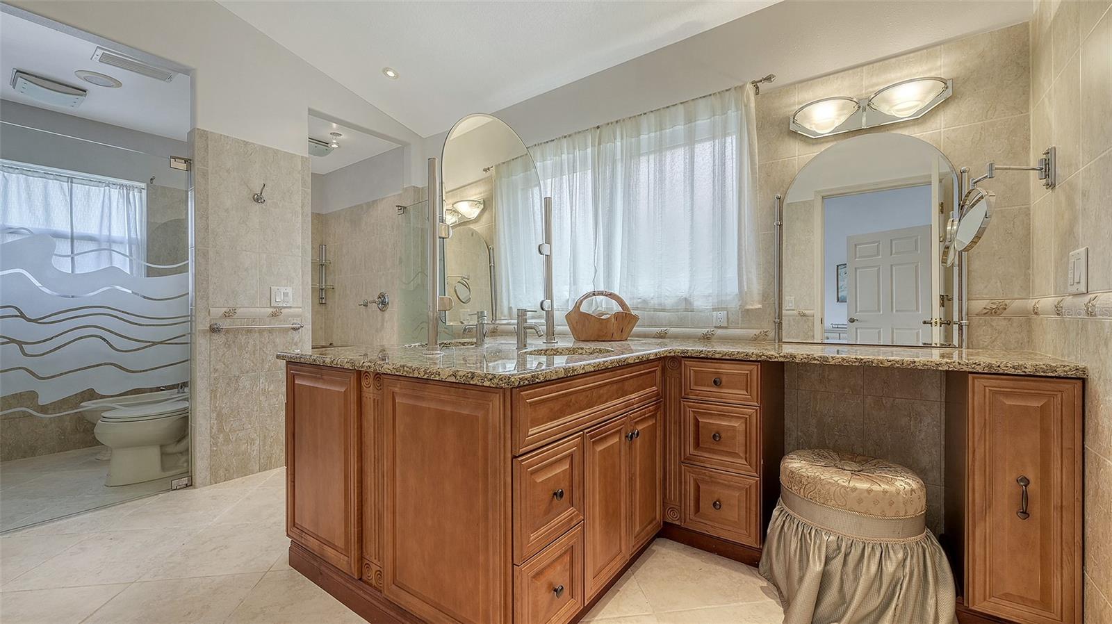 VILLAS AT DEER CREEK - Residential