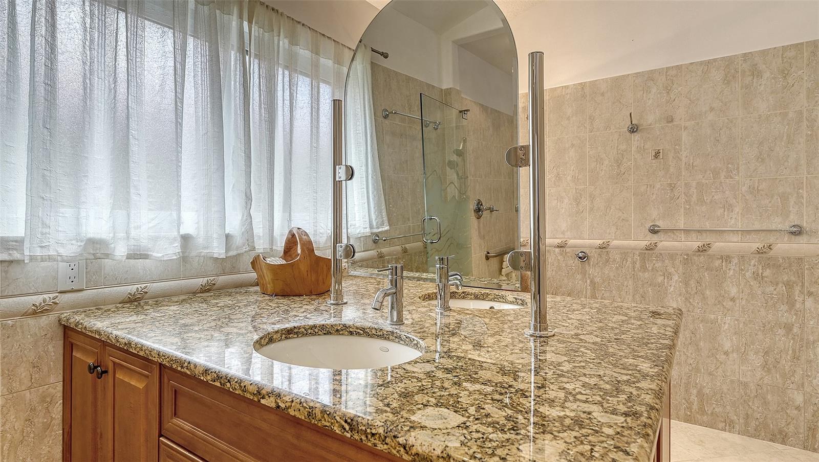 VILLAS AT DEER CREEK - Residential