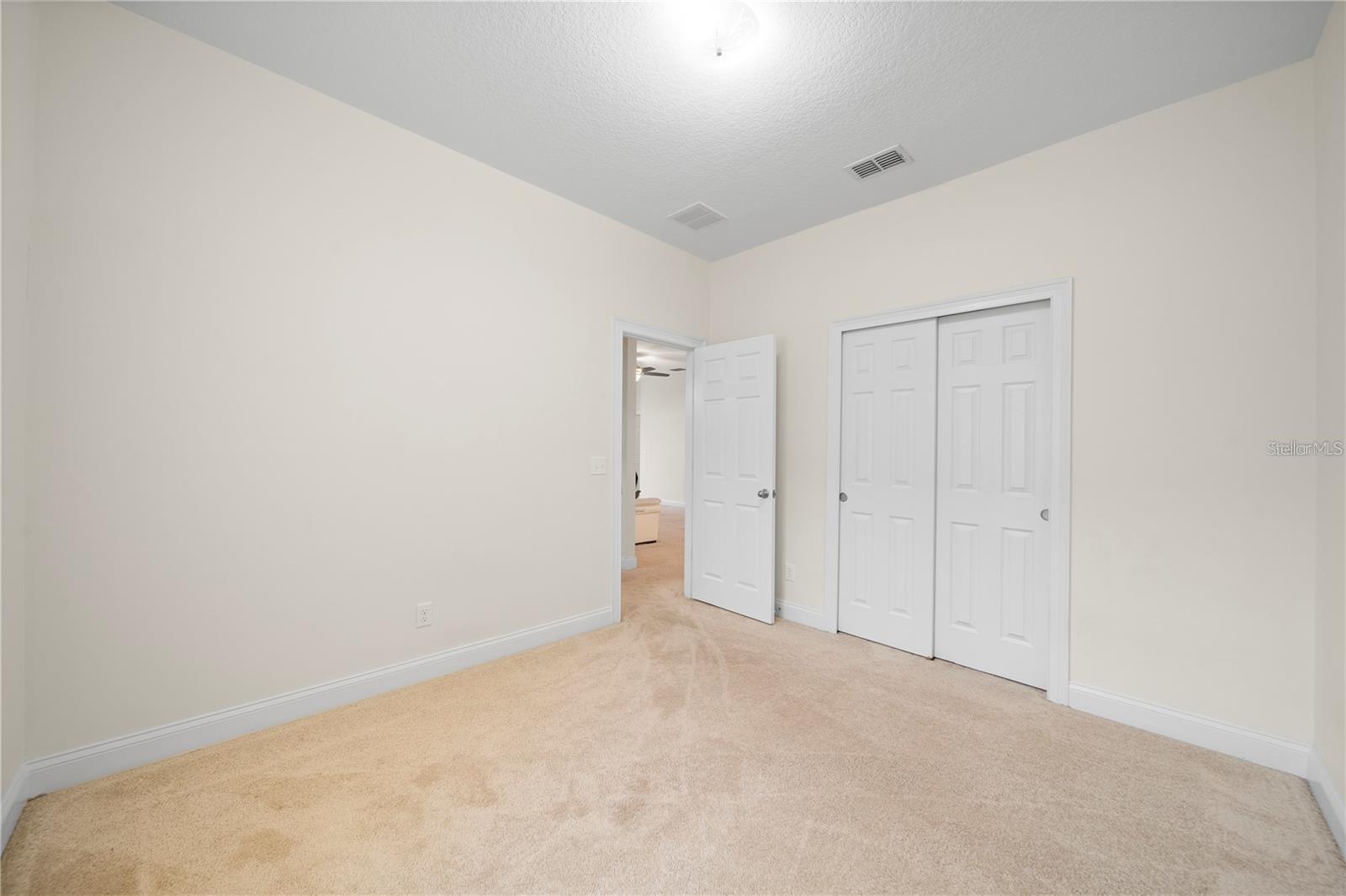 MERRYMOUNT - Residential Lease
