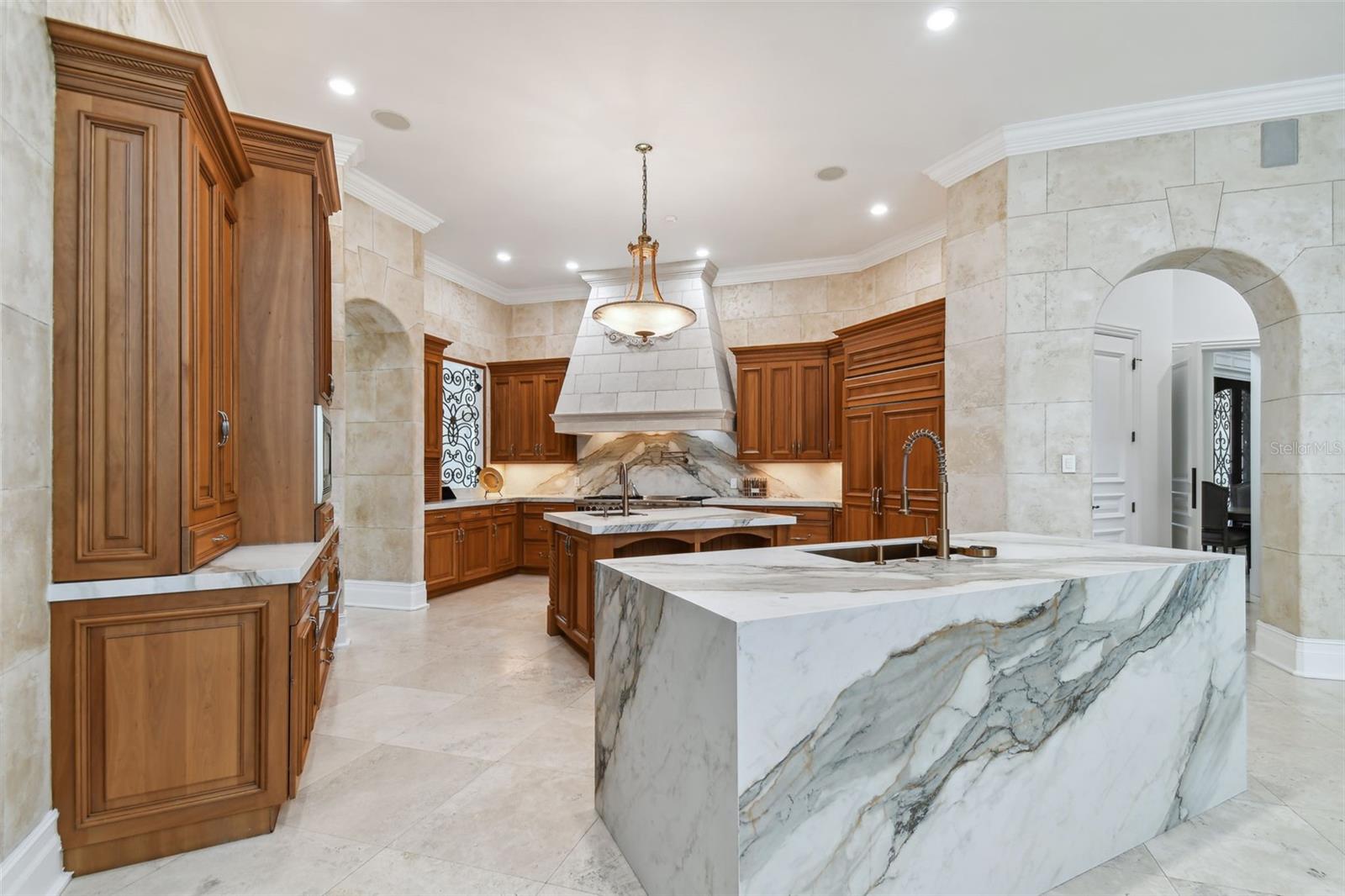 AVILA CLUBHOUSE VILLAS PH 4 - Residential