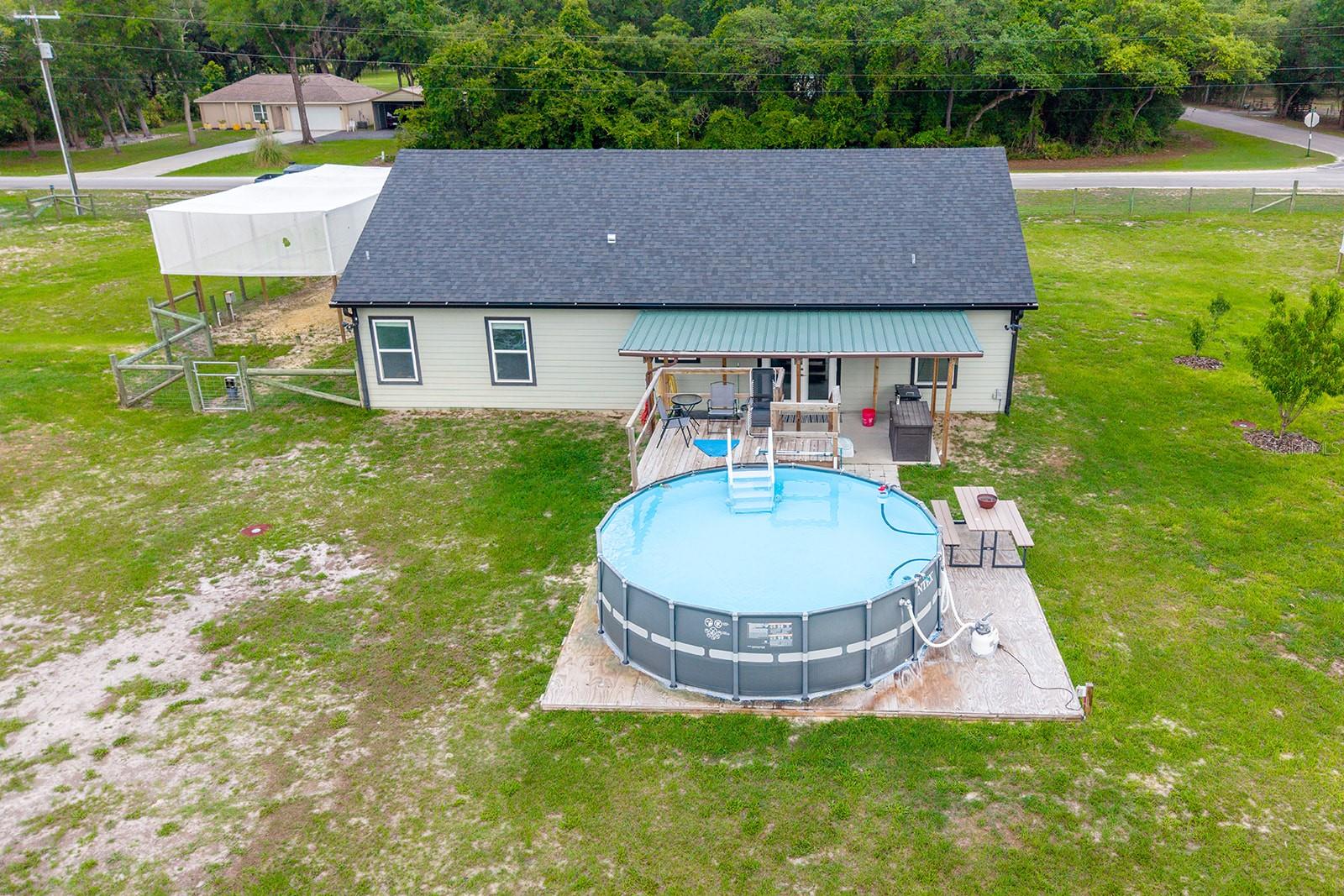 CHIEFLAND COUNTRY ESTATES - Residential
