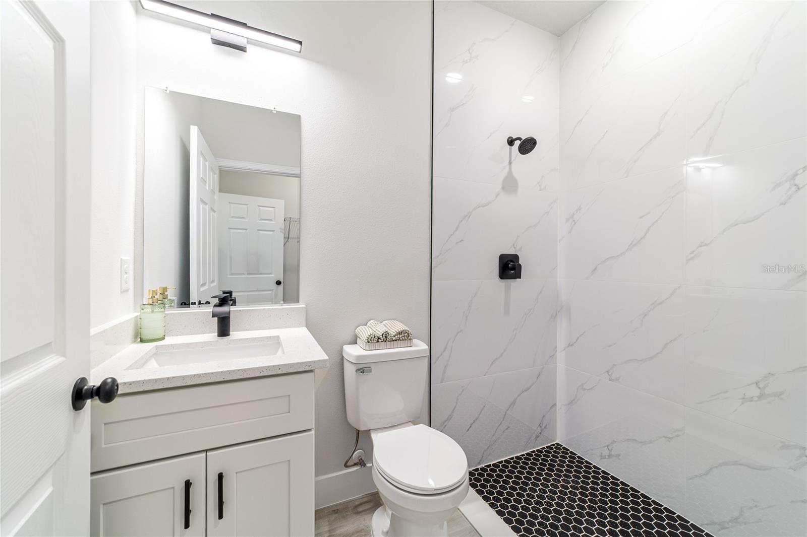 RAINBOW LAKES ESTATES - Residential