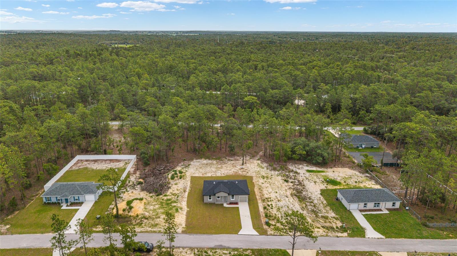 RAINBOW LAKES ESTATES - Residential