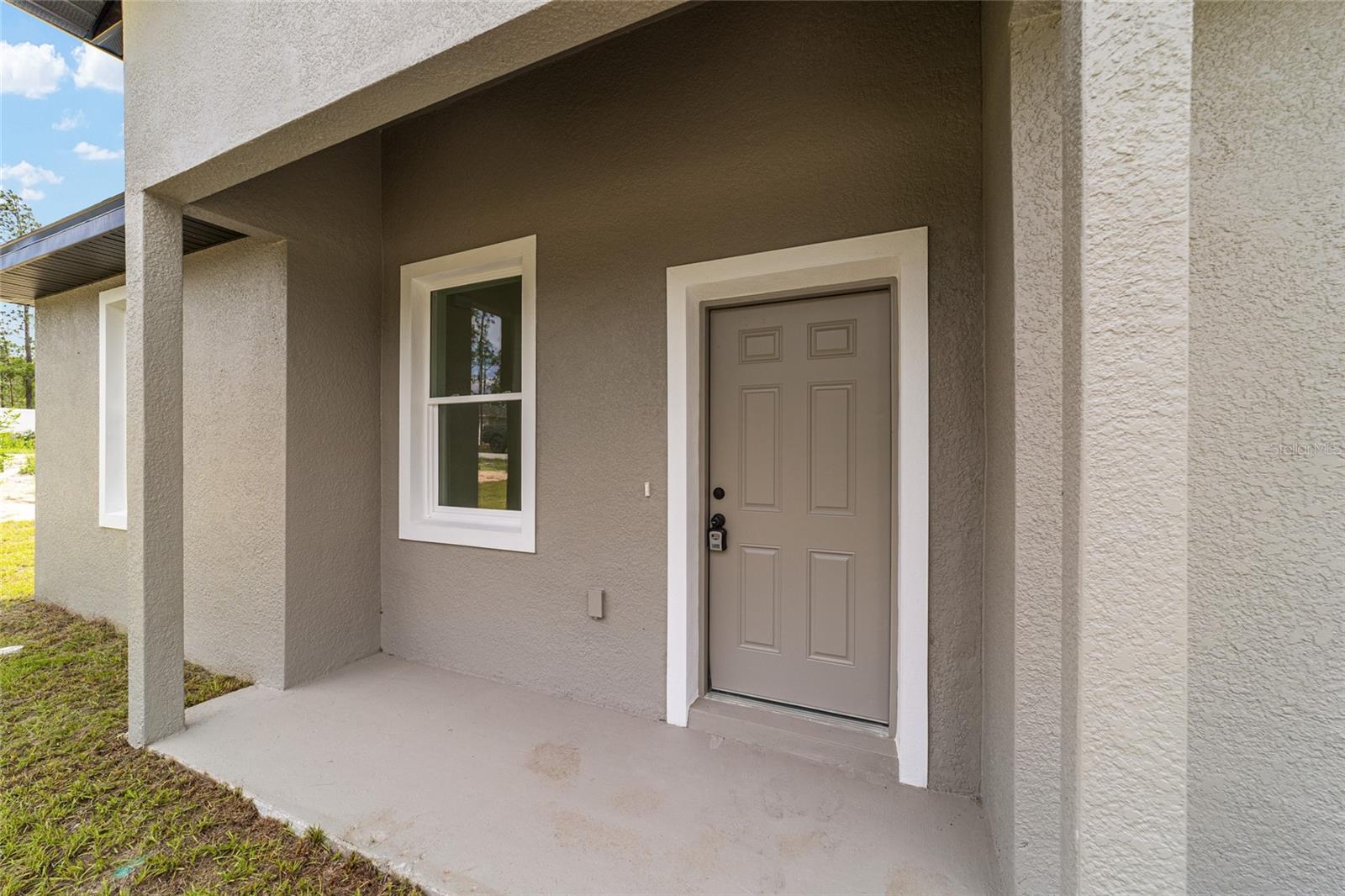 RAINBOW LAKES ESTATES - Residential