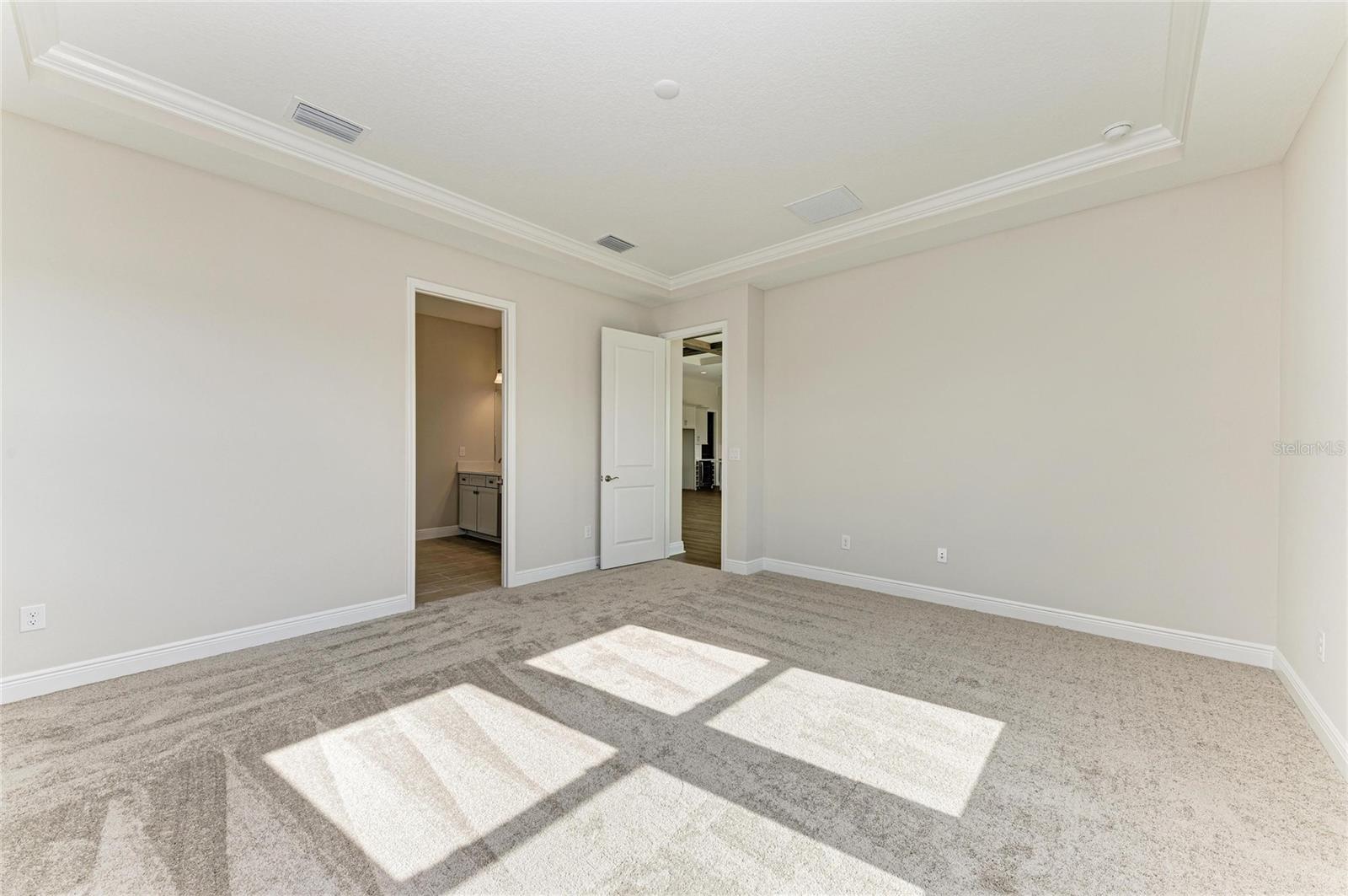 TWO RIVERS - Residential