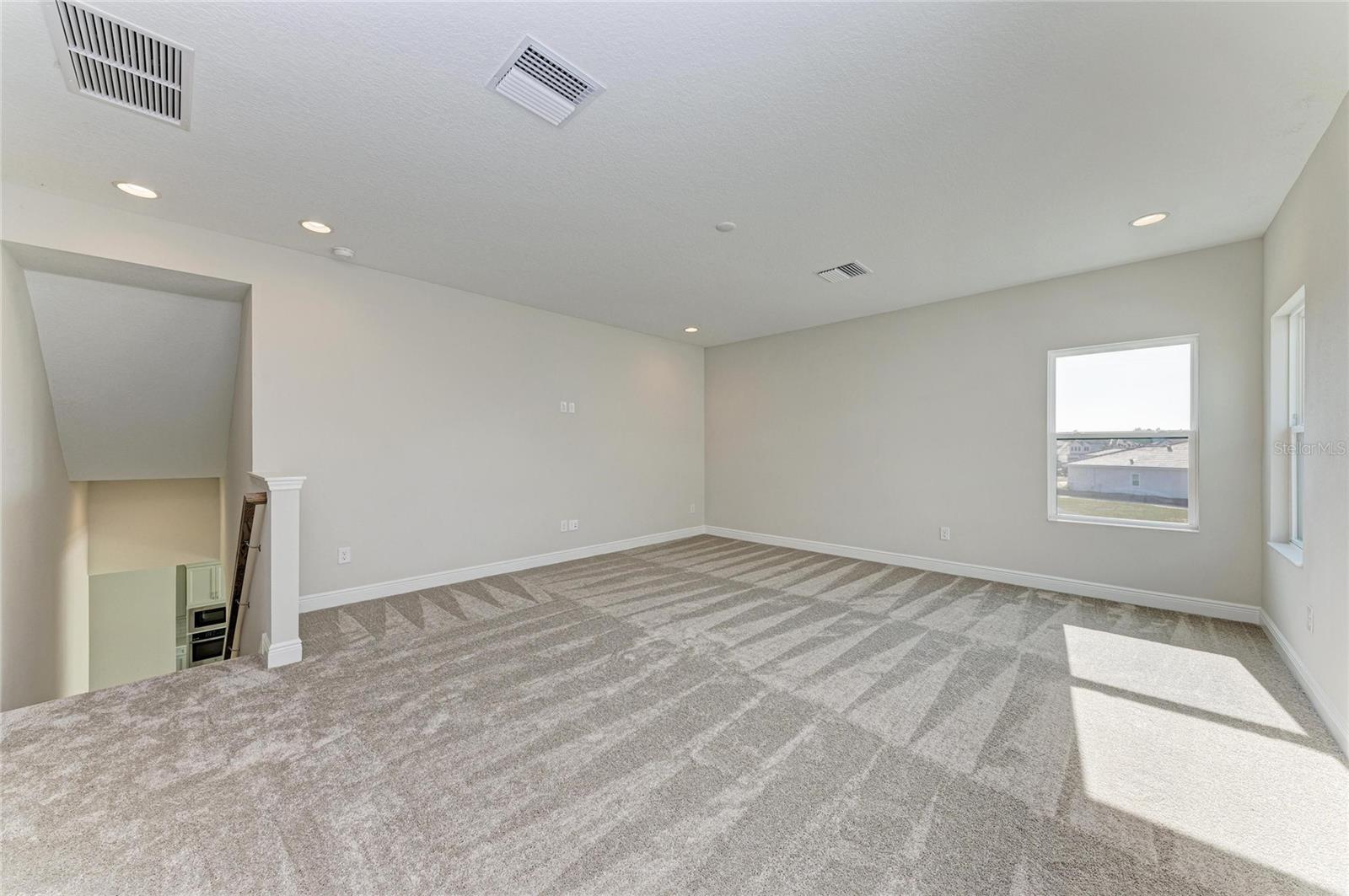 TWO RIVERS - Residential