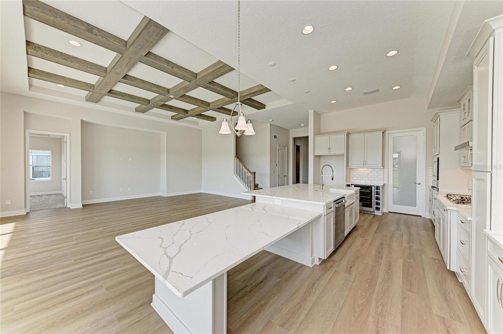 TWO RIVERS - Residential