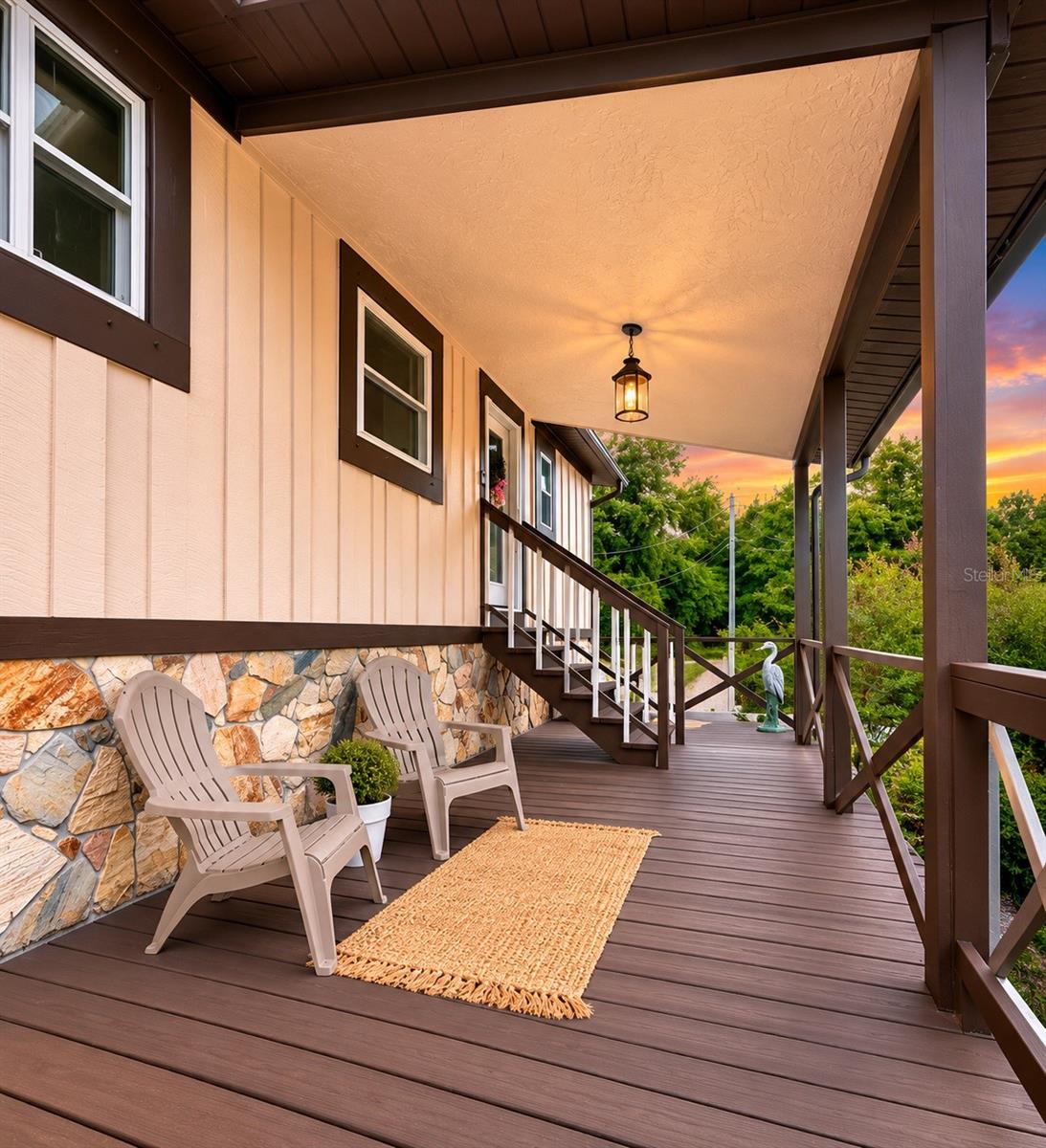 FIVE-A-RANCHES - Residential