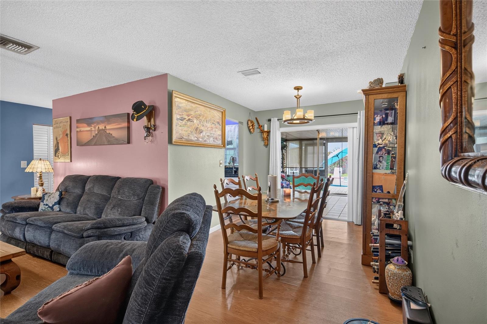 CARROLLWOOD MEADOWS UNIT II SE - Residential