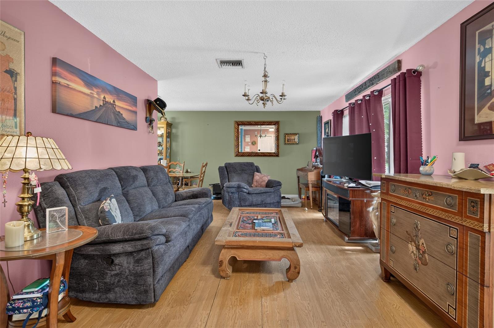 CARROLLWOOD MEADOWS UNIT II SE - Residential