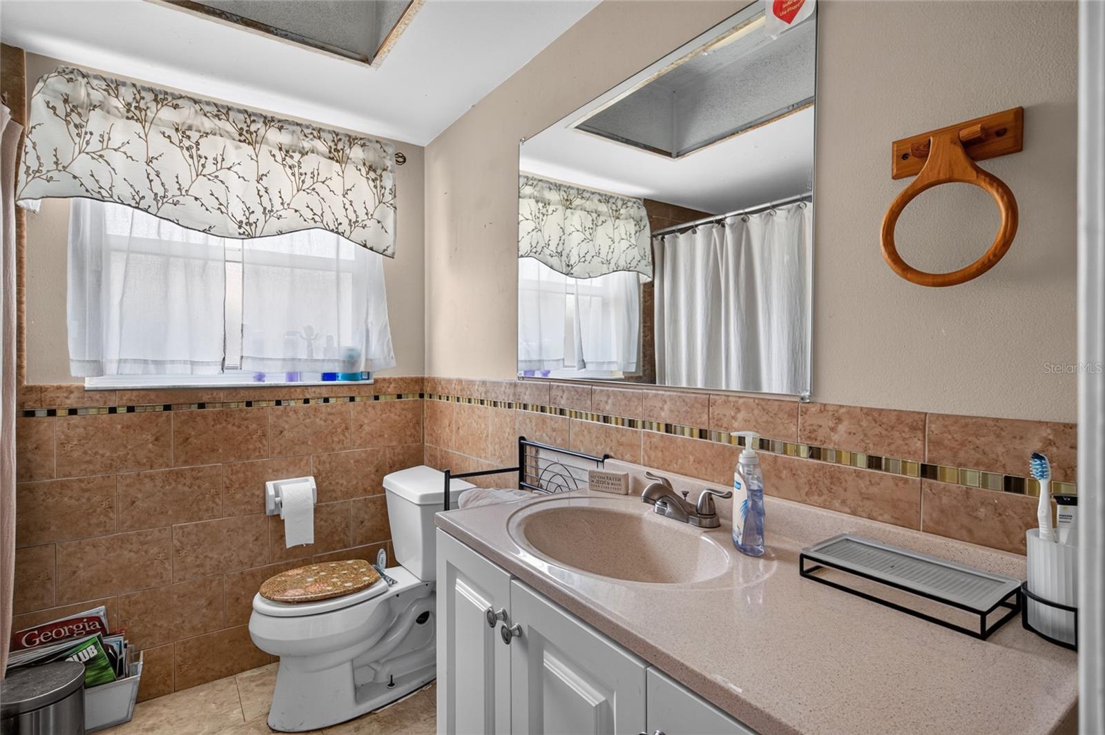 CARROLLWOOD MEADOWS UNIT II SE - Residential