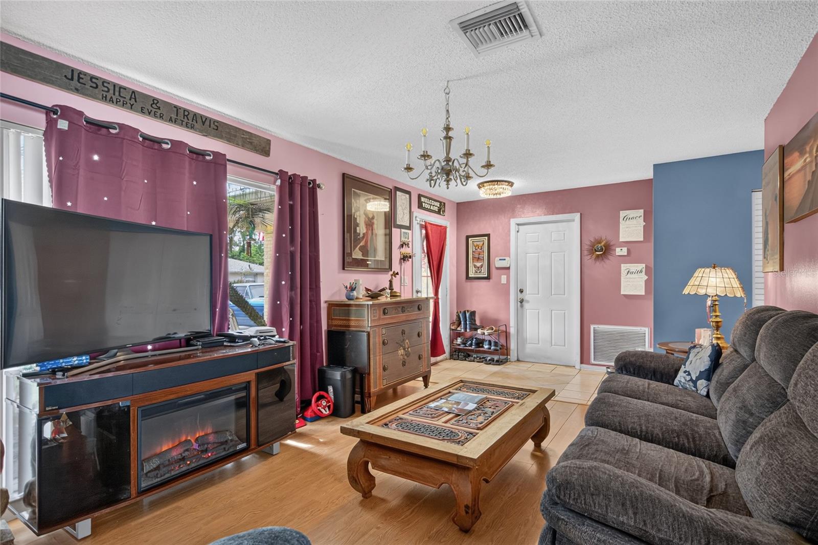 CARROLLWOOD MEADOWS UNIT II SE - Residential