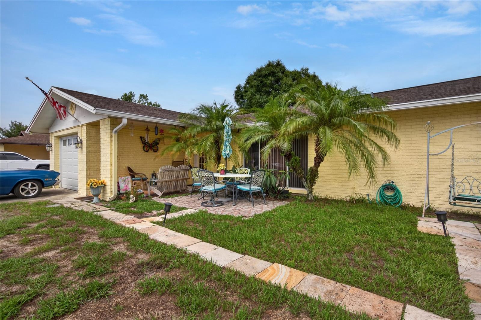 CARROLLWOOD MEADOWS UNIT II SE - Residential