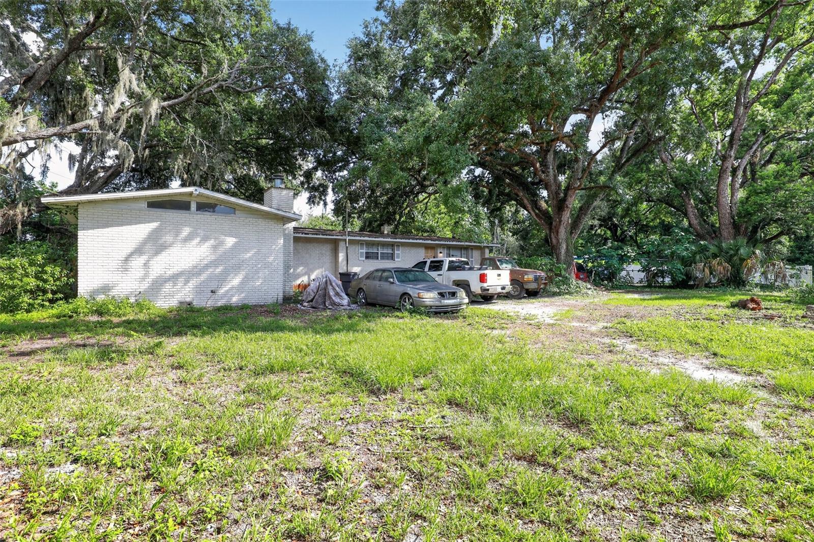 UNPLATTED - Residential