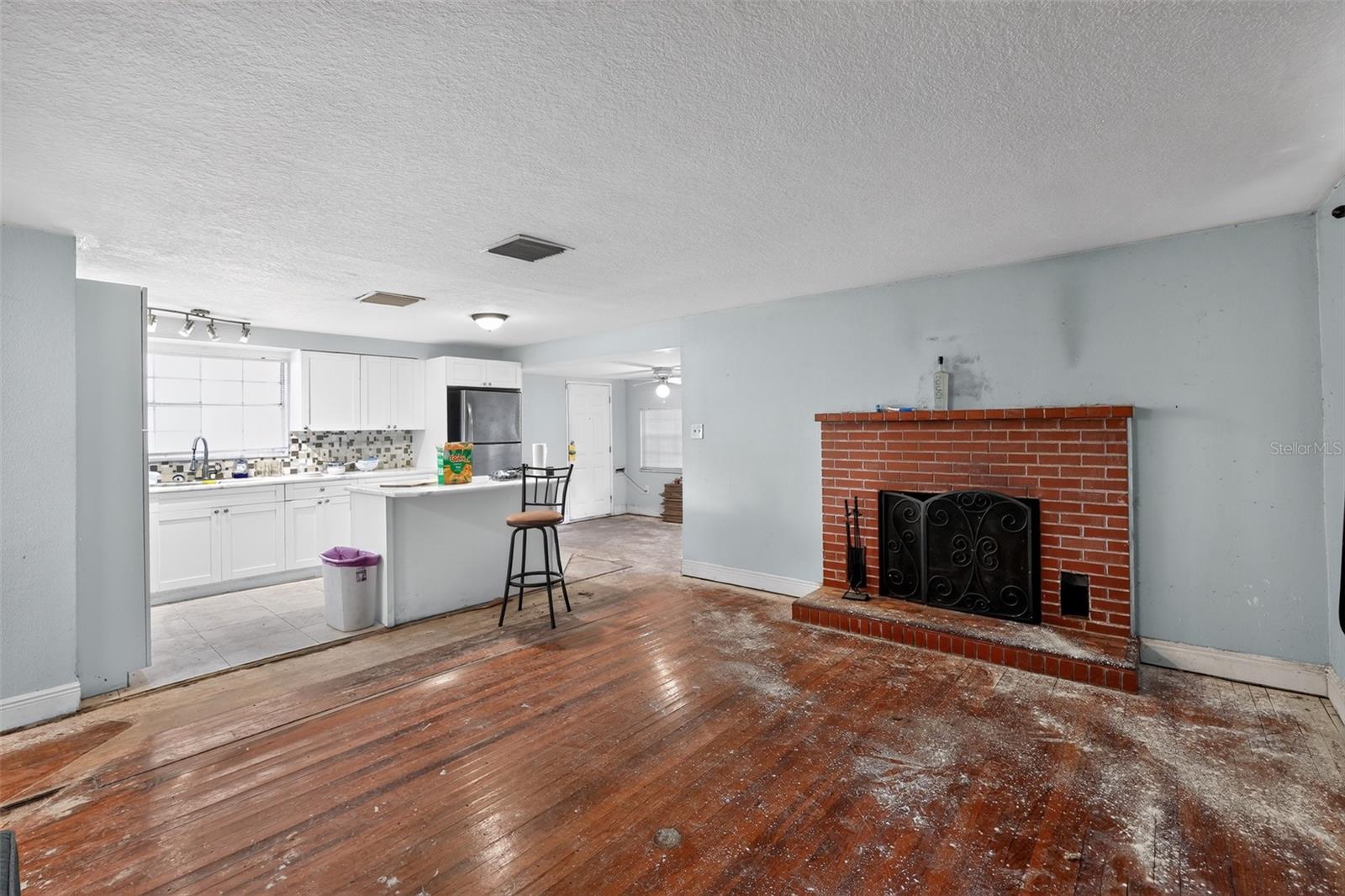 UNPLATTED - Residential