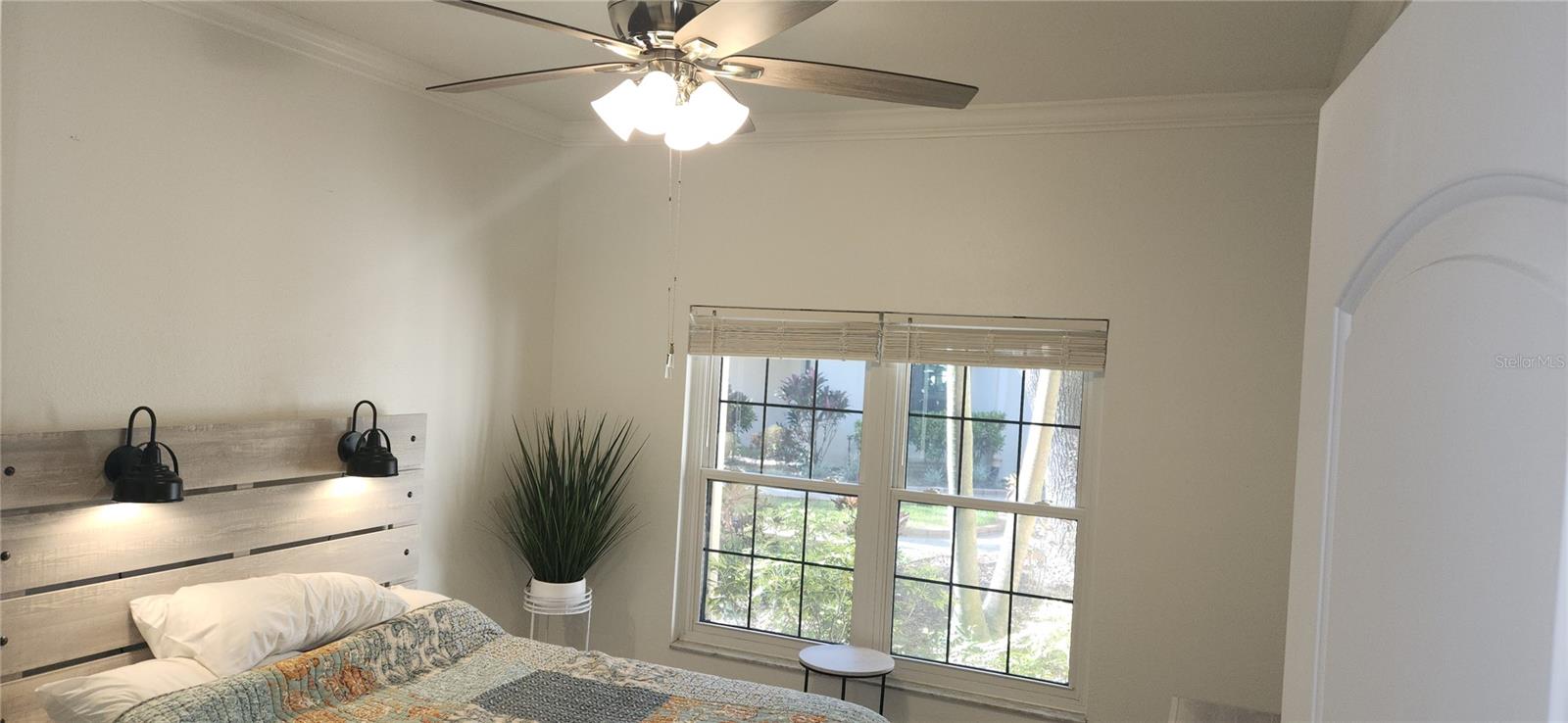 LOS PRADOS CONDO - Residential