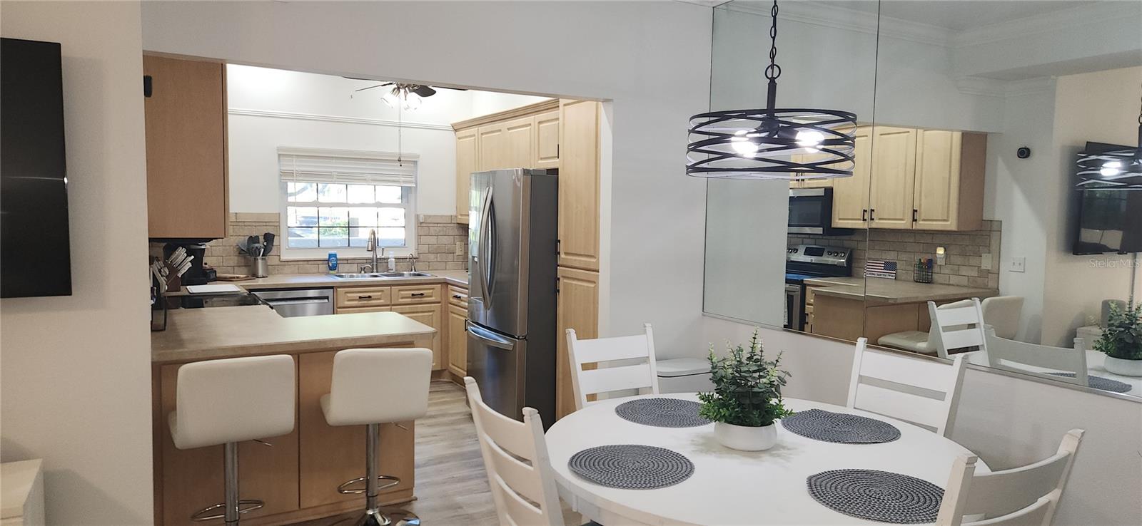 LOS PRADOS CONDO - Residential