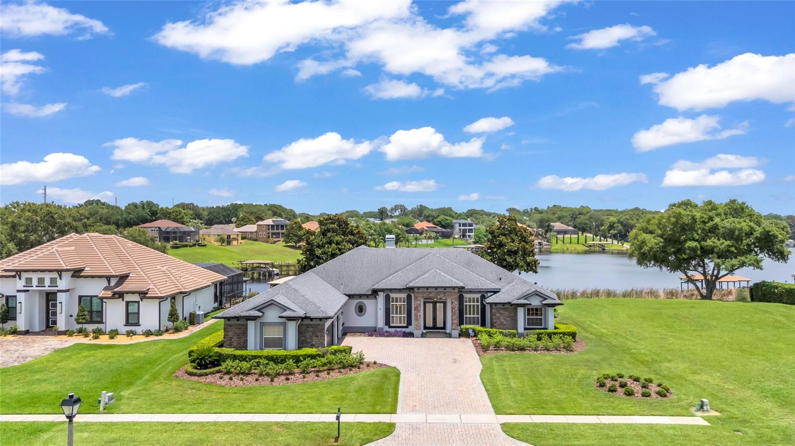 JOHNS COVE 43/104 - Residential