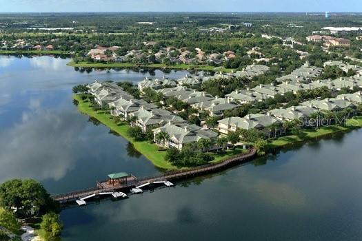 THE MOORINGS AT EDGEWATER - Residential Lease
