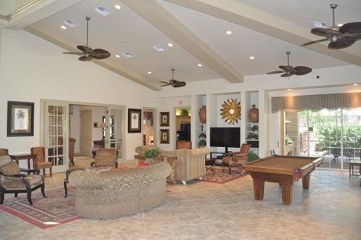 THE MOORINGS AT EDGEWATER - Residential Lease