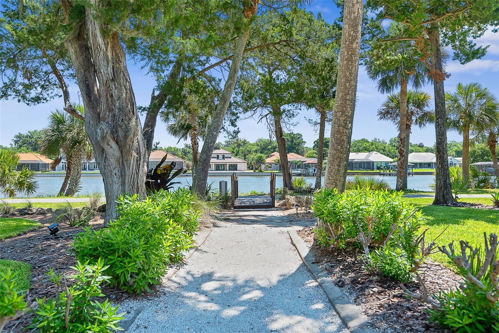 HARBOR SIDE VILLAGE II CONDO - Residential