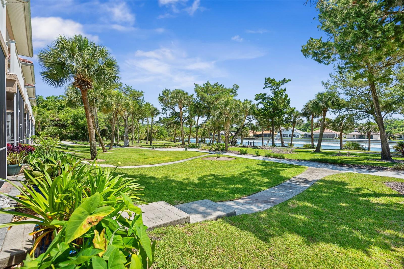 HARBOR SIDE VILLAGE II CONDO - Residential