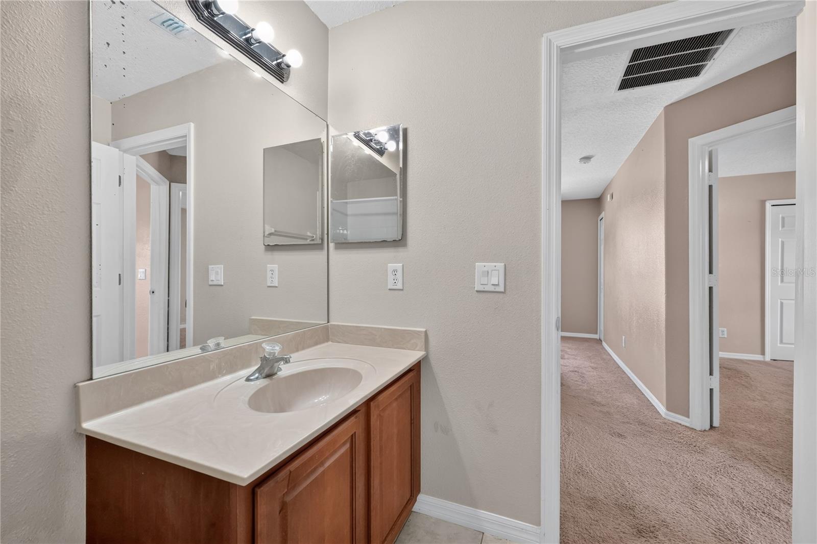 JOHNS LANDING PH 2 - Residential