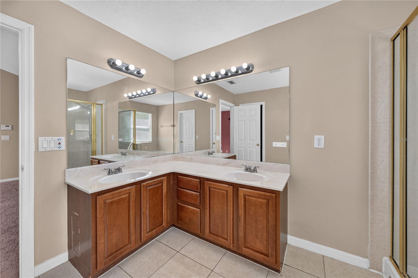JOHNS LANDING PH 2 - Residential