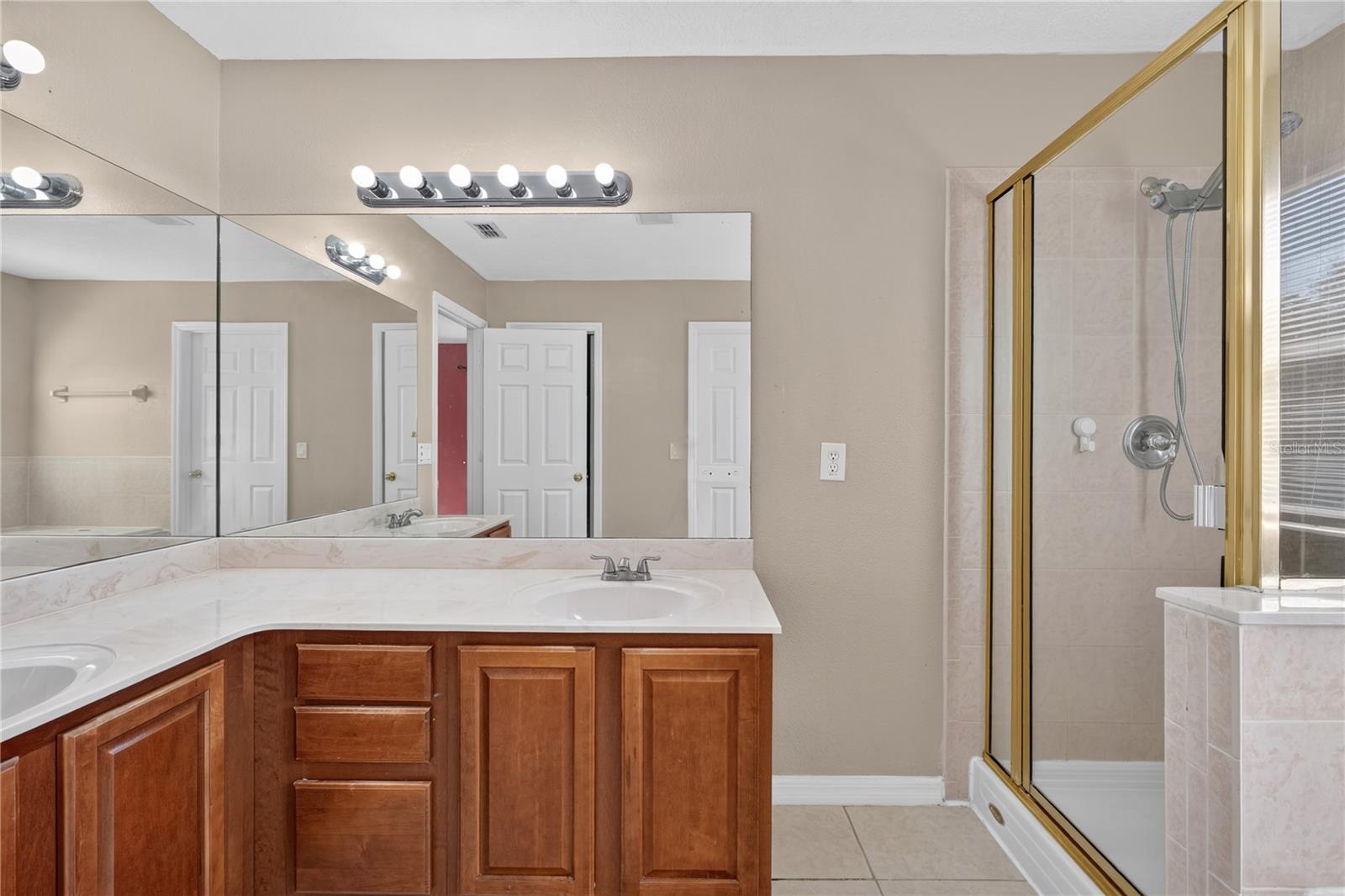 JOHNS LANDING PH 2 - Residential