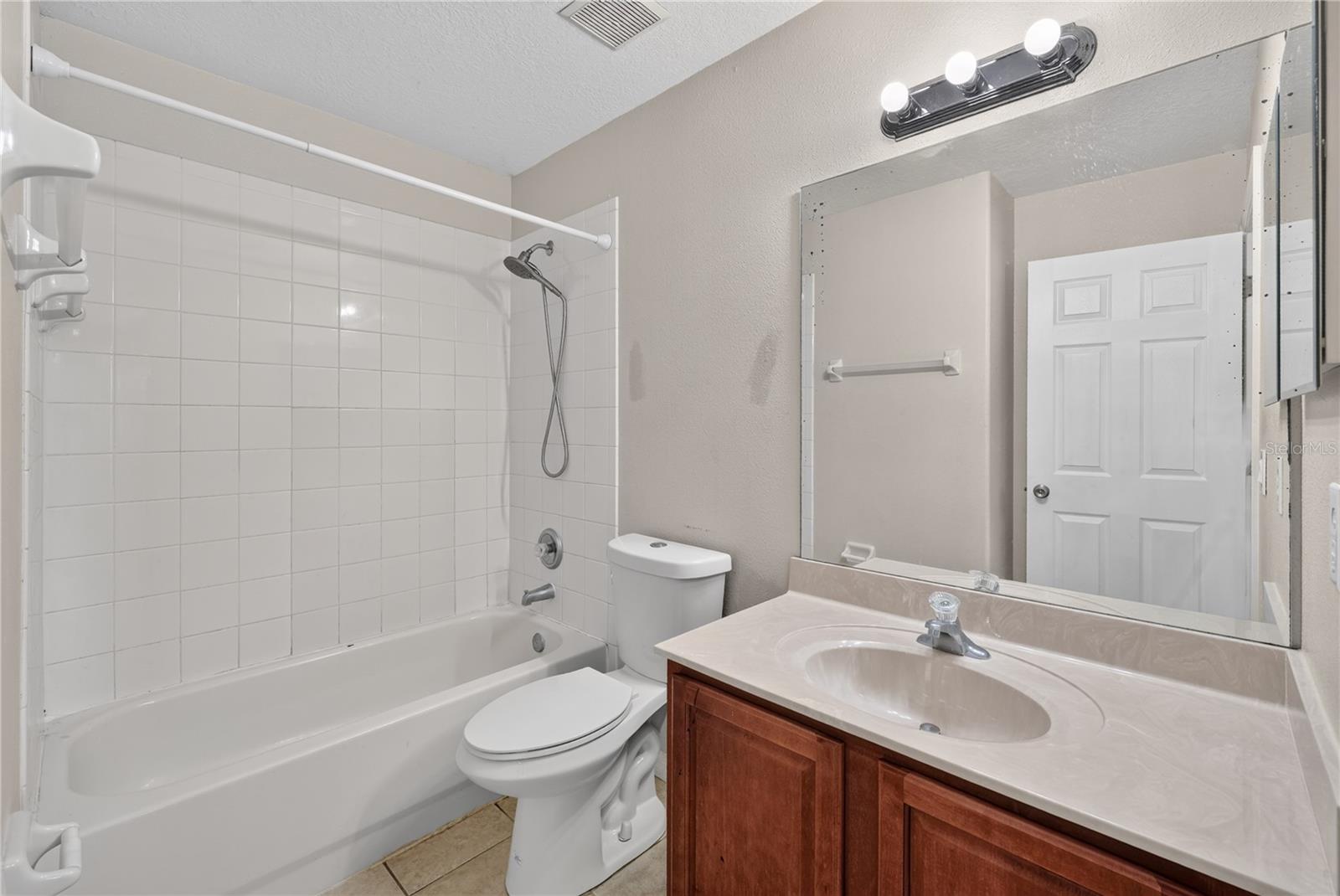JOHNS LANDING PH 2 - Residential