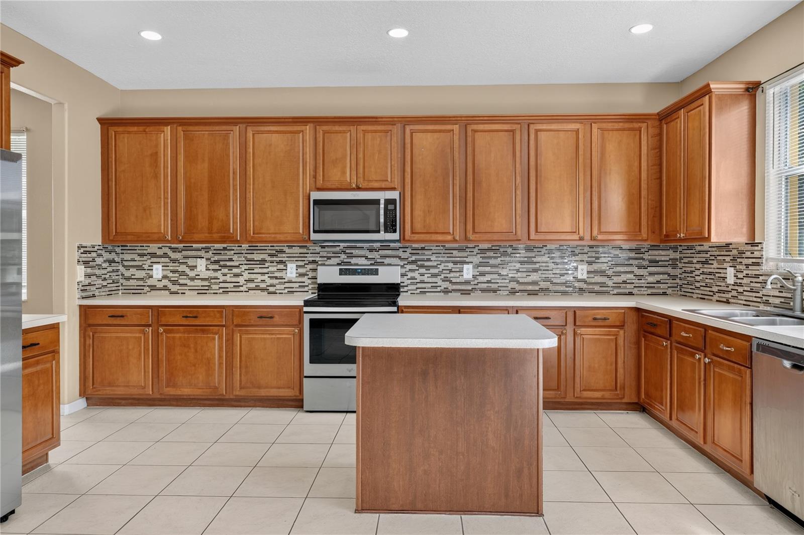 JOHNS LANDING PH 2 - Residential