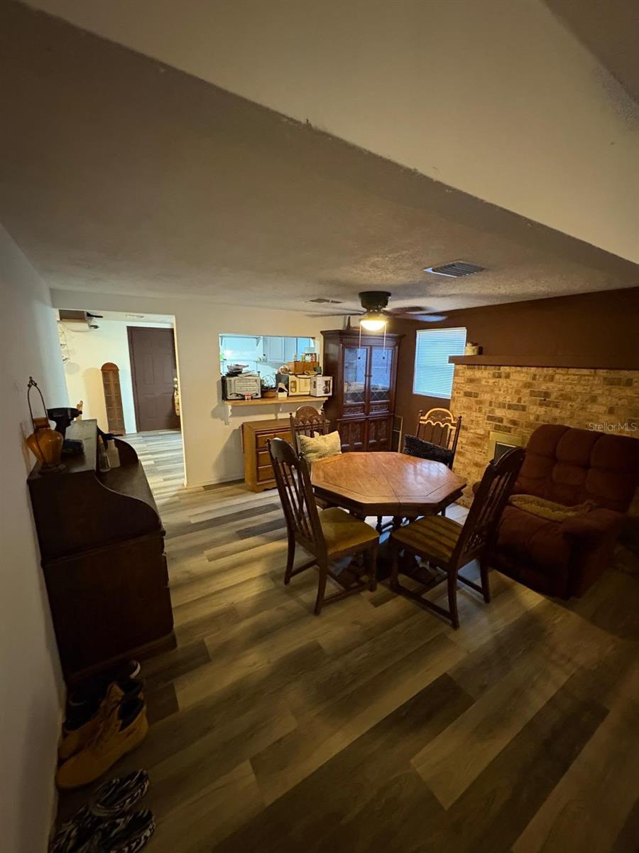 ACREAGE - Residential