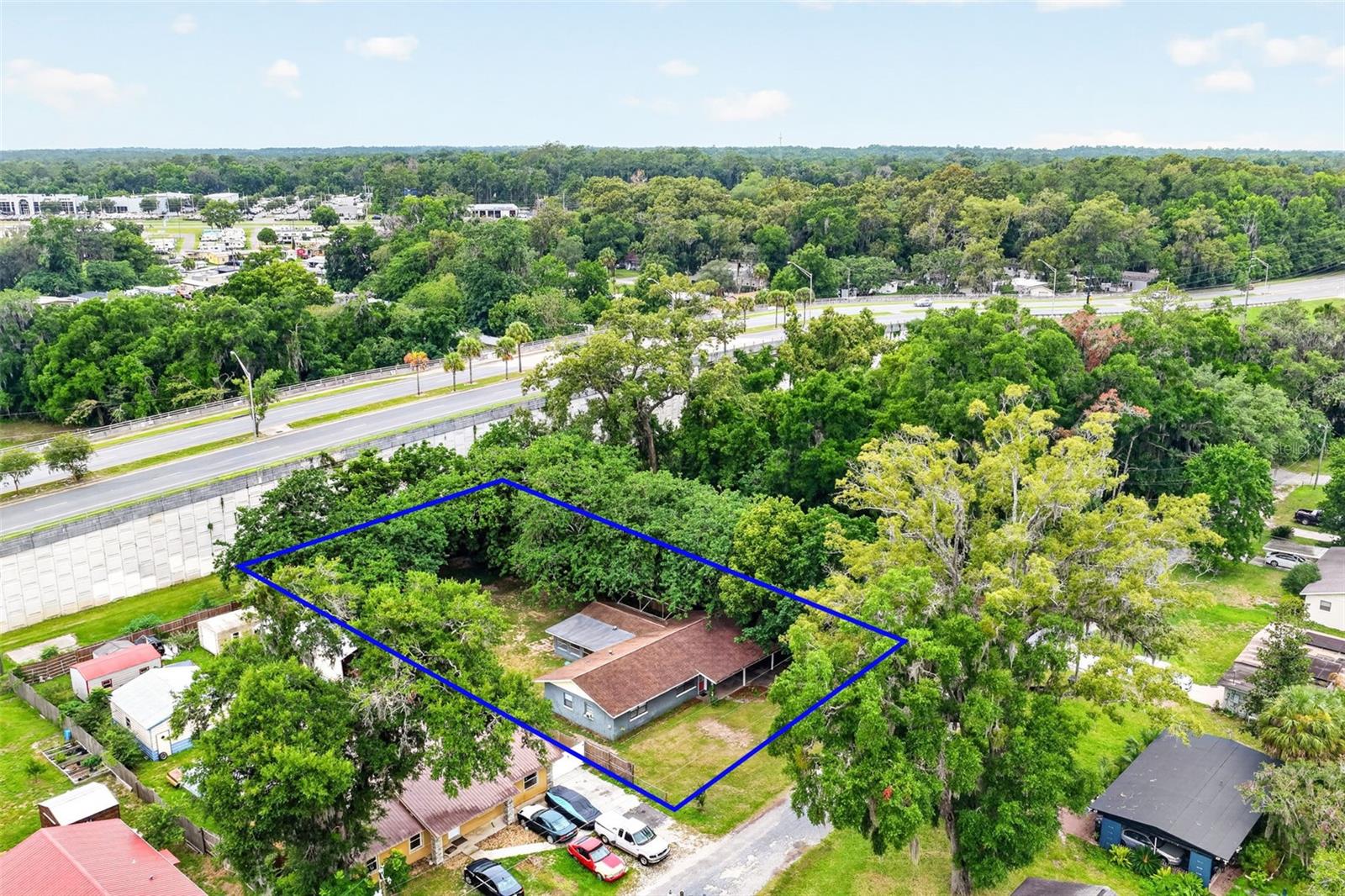 FOREST HILLS - Residential