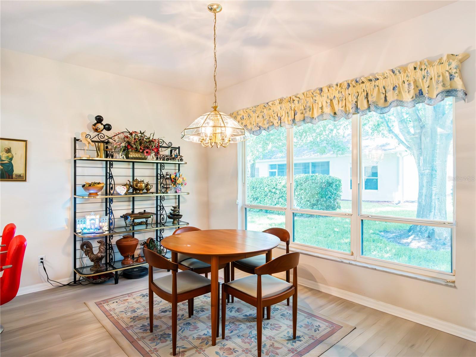 CAMBRIDGE AT KINGS RIDGE - Residential