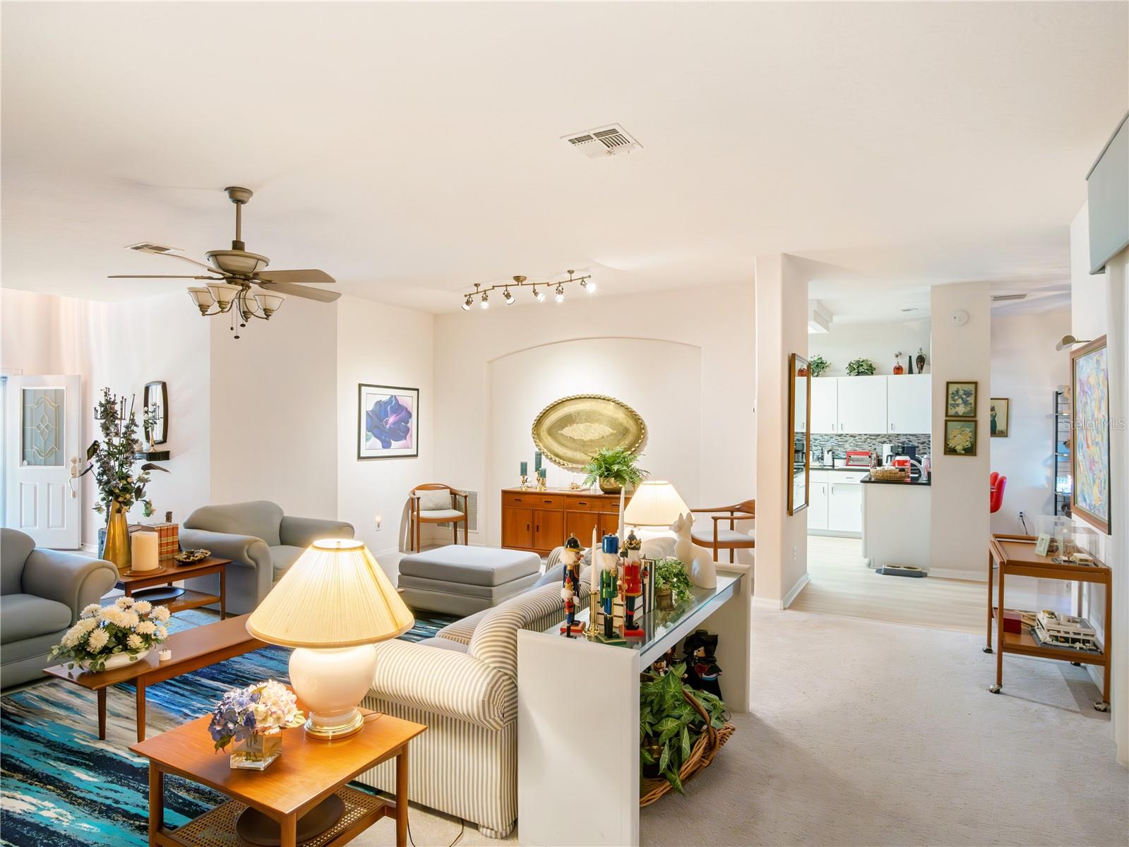 CAMBRIDGE AT KINGS RIDGE - Residential