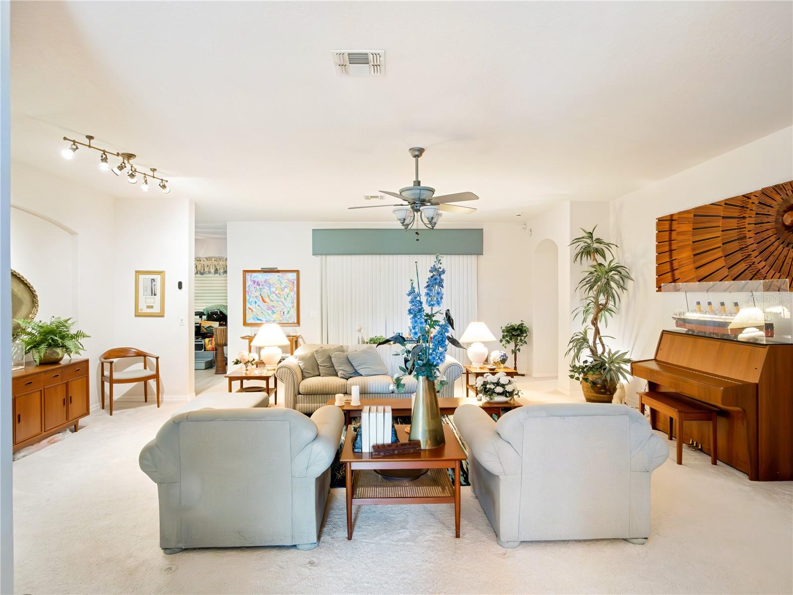 CAMBRIDGE AT KINGS RIDGE - Residential