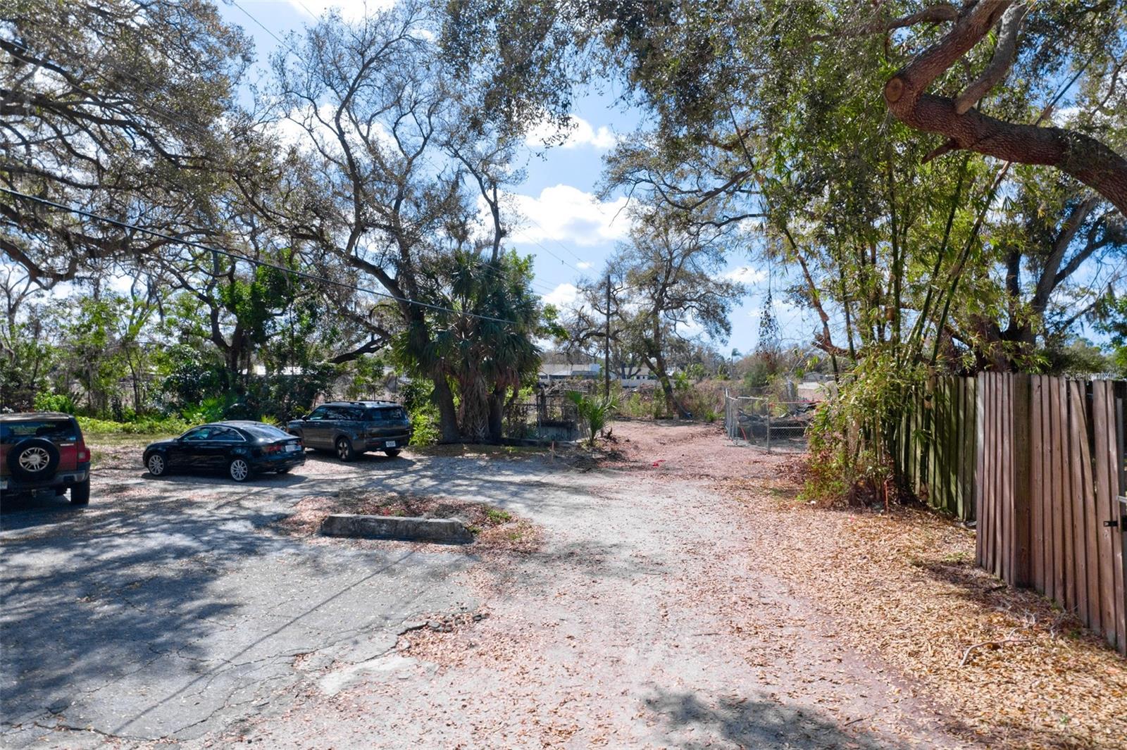 SARASOTA-VENICE CO RIVER SUB - Land