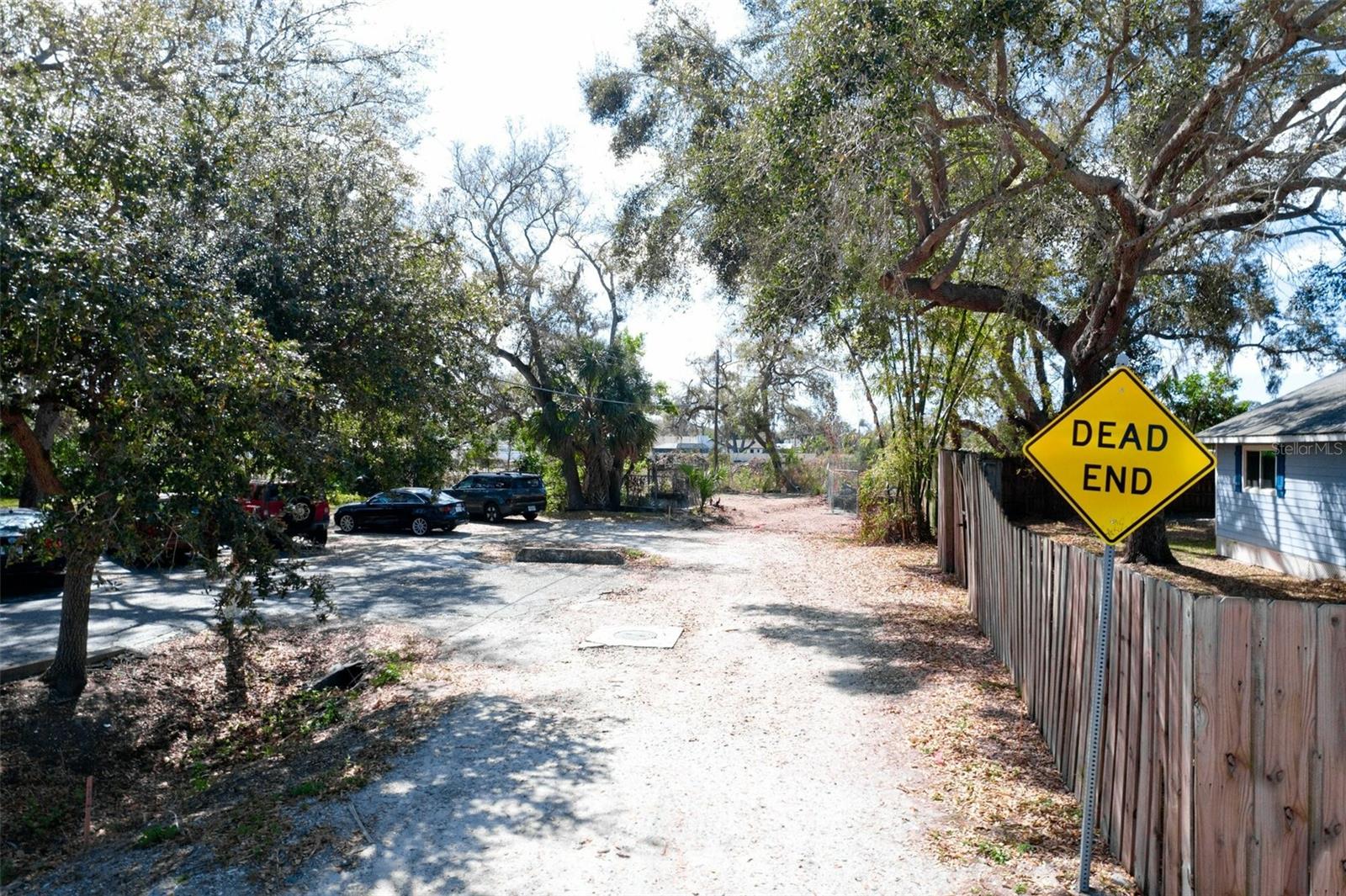 SARASOTA-VENICE CO RIVER SUB - Land