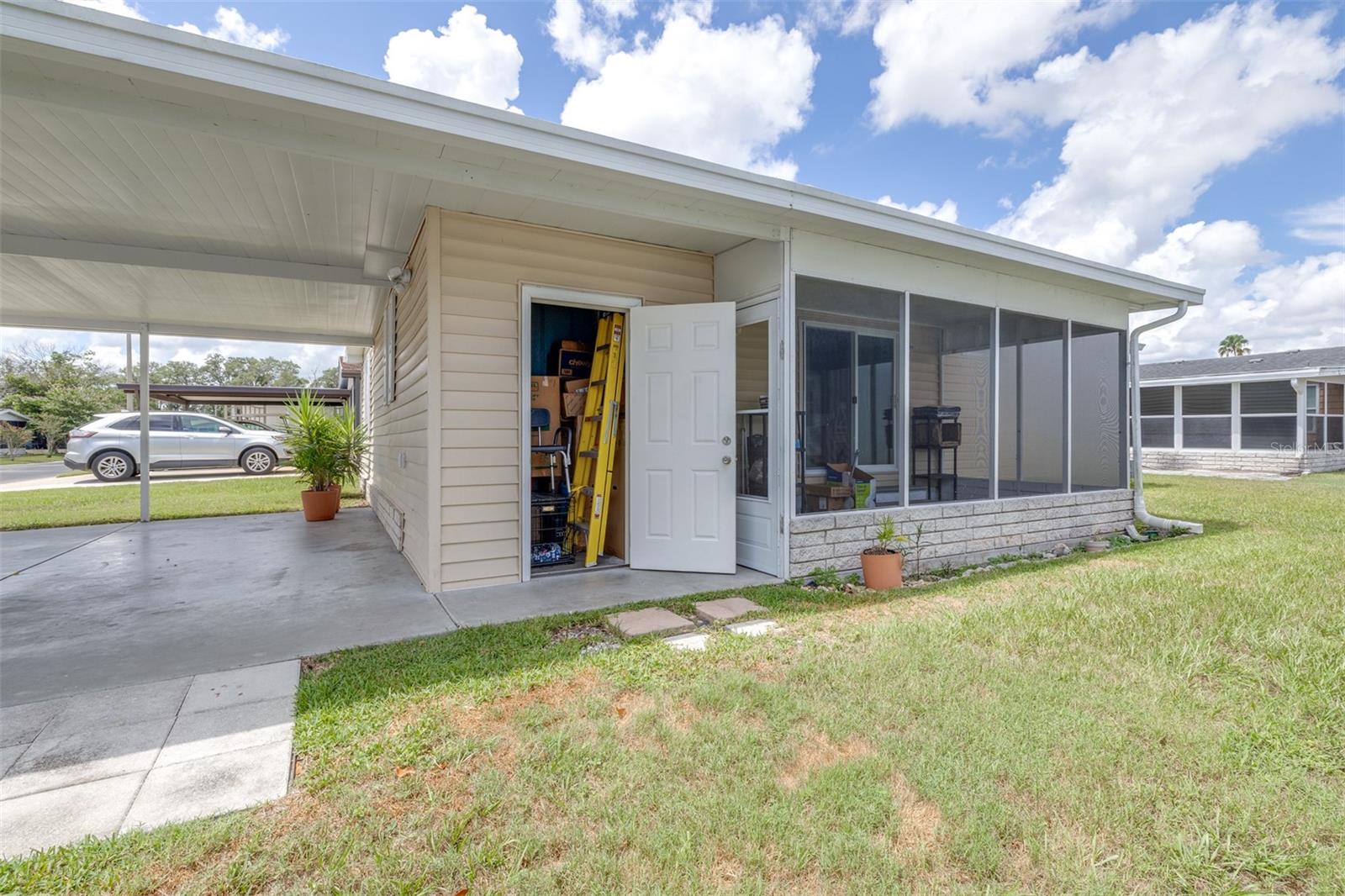 TIMBER LAKE ESTATES - Residential