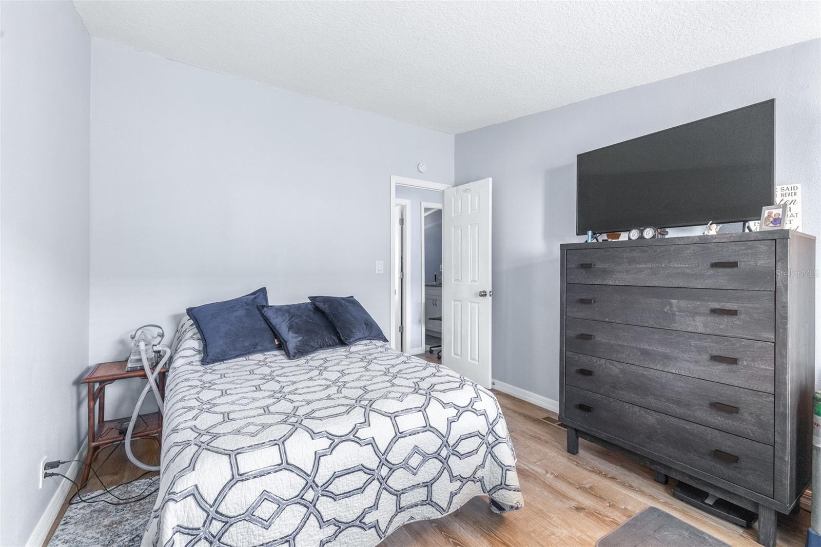 TIMBER LAKE ESTATES - Residential