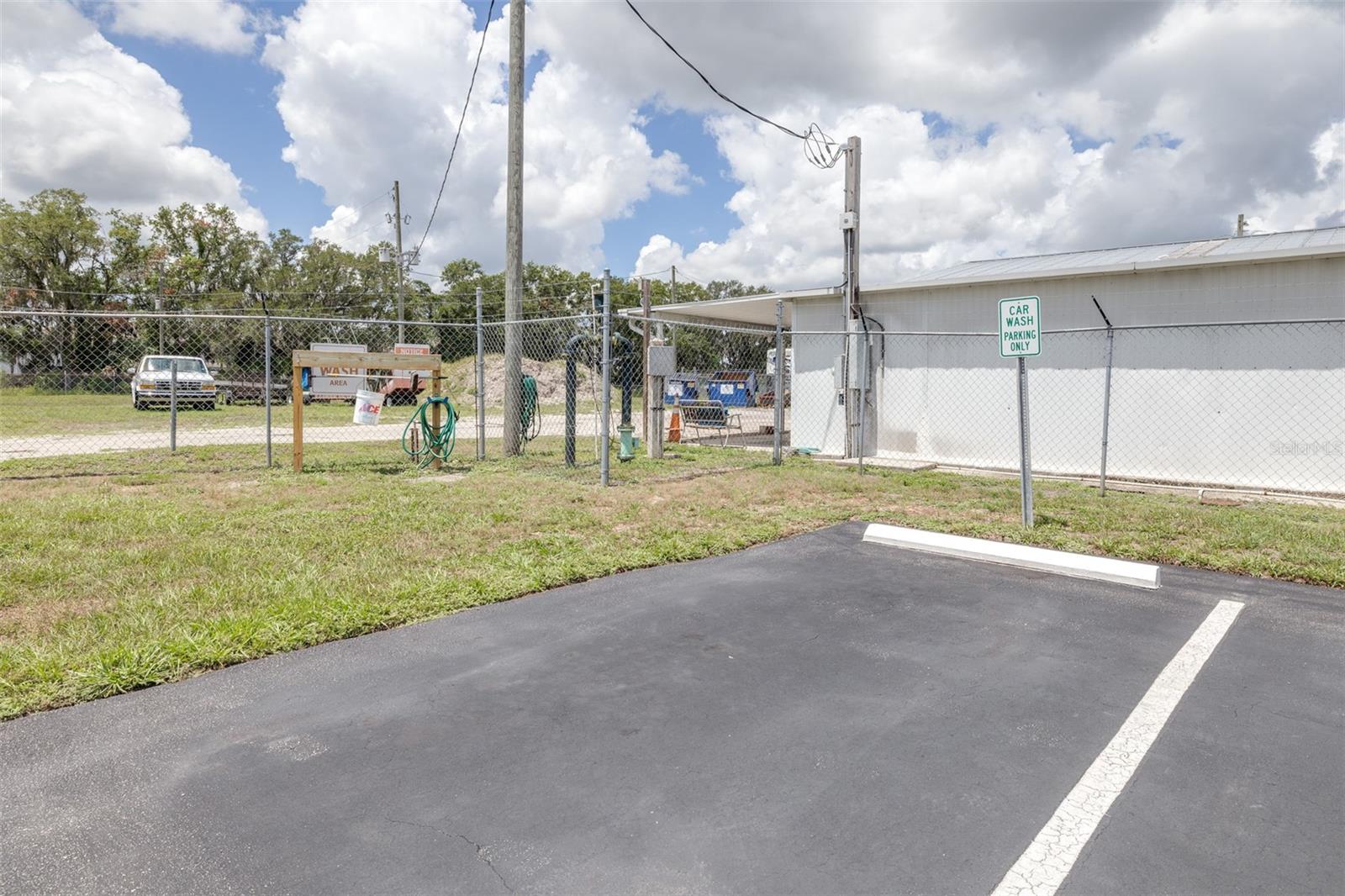 TIMBER LAKE ESTATES - Residential